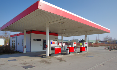 Alpha Petrol İstasyonu